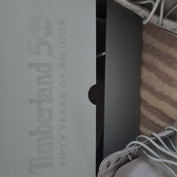 Timberland: Premium 6-Inch Waterproof BootSize: Women's US 8 NWOT - Picture 7 of 7